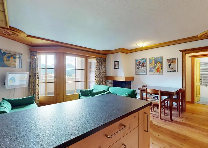 Abitaziun Ueerts - *