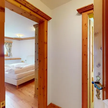 Abitaziun Ueerts - Lejlighed